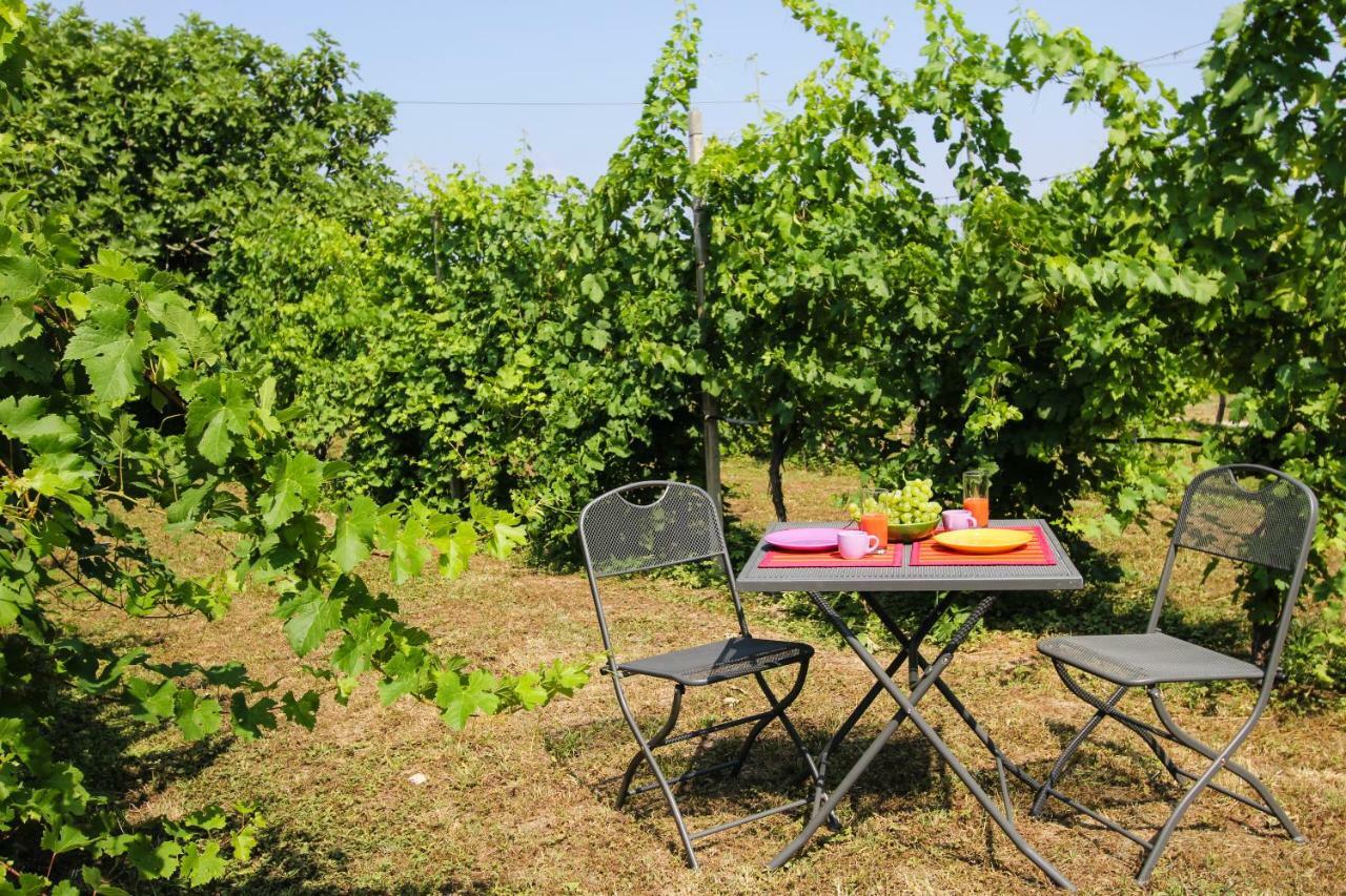 시르미오네 La Petite Maison 빌라 외부 사진